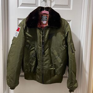 Avirex Vintage Type B-15 Flight Jacket Authentic Aviator LTD Flight Mens‎ SZ LRG